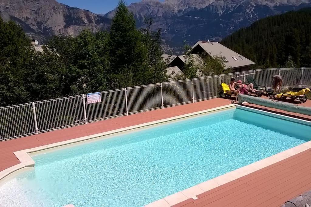T3 Puy St Vincent 1800 Apartment *